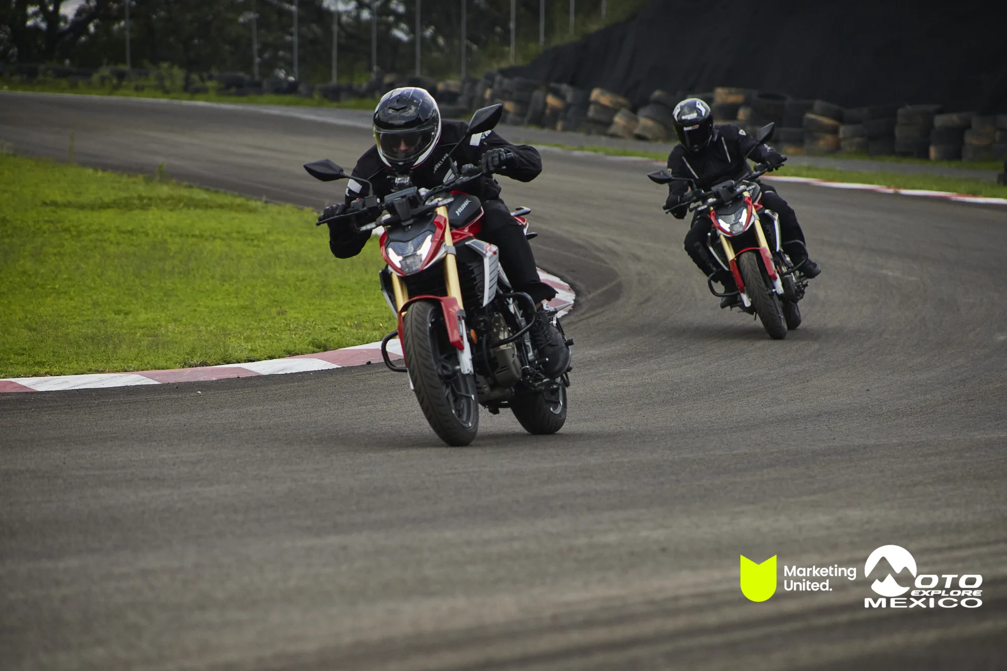 HUNK TRACKDAY 414